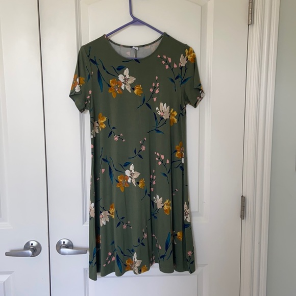 Old Navy Dresses & Skirts - Old navy dresses